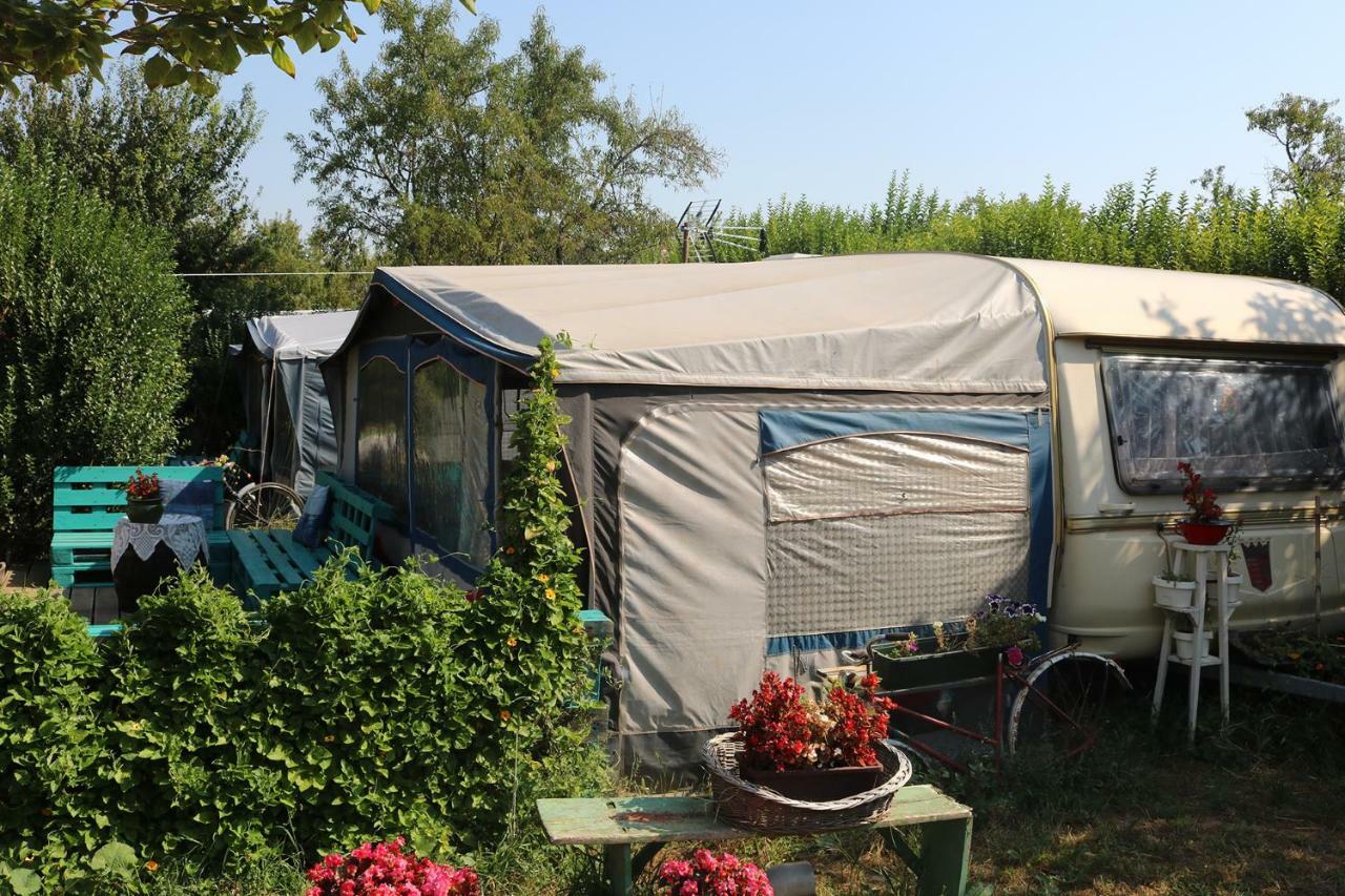 Mandel Camping Paloznak Quarto foto